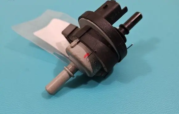 Dacia Duster II Fuel pressure sensor 269516045 IMPRK1493672