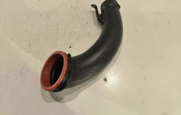 Volvo XC60 Air intake hose/pipe 30771697 1029192 U37DA