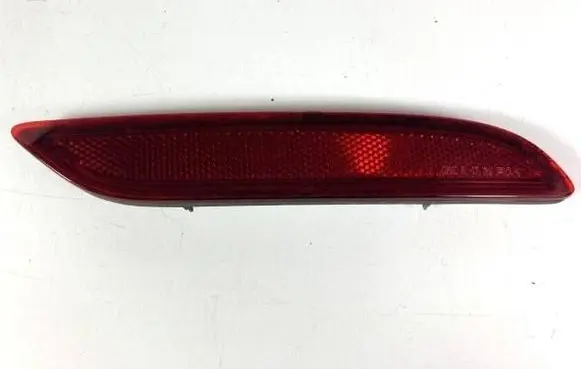 Chrysler Pacifica Rear tail light reflector 68230394AA