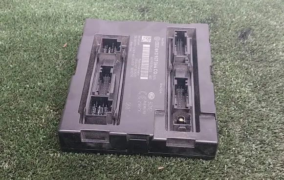 Audi A4 S4 B8 8K Comfort/convenience module 8K0907064C 5DK00991830