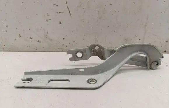 Volkswagen Taigo Engine bonnet/hood hinges 2G0823301G