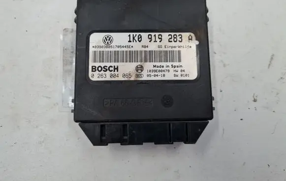 Volkswagen Jetta V Parking PDC control unit/module 1K0919283A