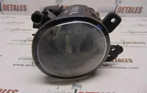 Mercedes-Benz B W245 Front fog light A2518200756