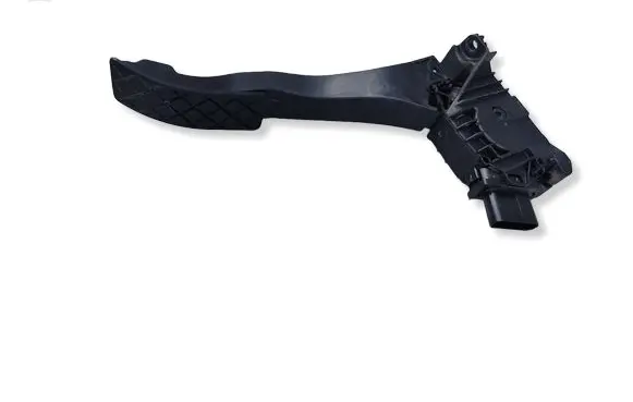 Volkswagen Tiguan Accelerator throttle pedal 5Q1723503L 6PV01062183