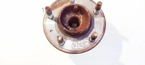 Opel Astra J Rear wheel hub