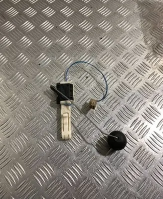 Fuel level sensor