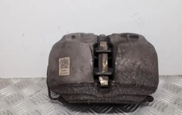 Audi A4 S4 B9 Front brake caliper 8W06BG CTR