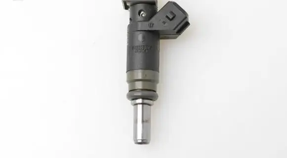BMW 3 E90 E91 Fuel injector 7506158