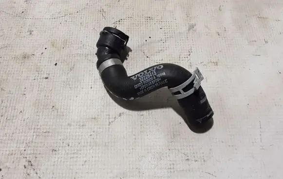 Volvo XC90 Engine coolant pipe/hose 32226415