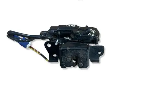 Toyota Prius (NHW20) Tailgate/trunk/boot lock/catch/latch 6935047010