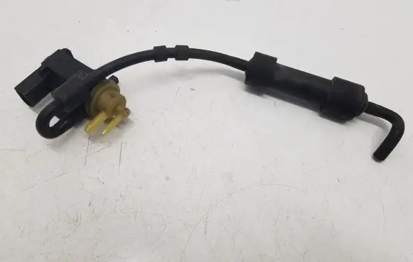 Skoda Yeti (5L) Turbo solenoid valve 1K0906627B