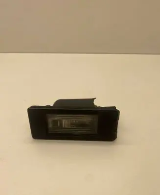 Chevrolet Malibu Number plate light 13590043 645290727
