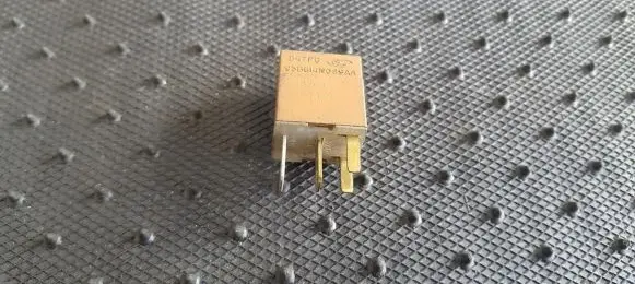 Ford Mondeo MK I Other relay 93BG14N089AA B47PG