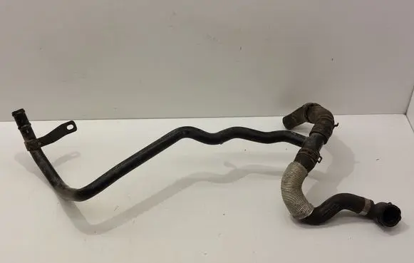 Volkswagen PASSAT B8 Engine coolant pipe/hose 5Q0122073AL 04L121065CC