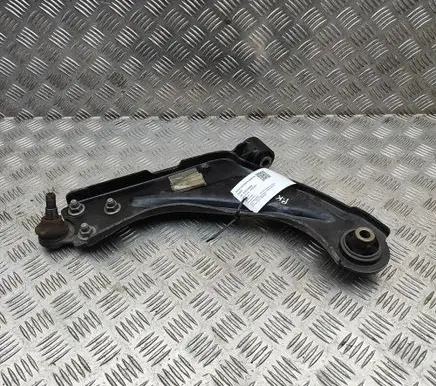 Toyota ProAce City Front lower control arm/wishbone SU001A9889