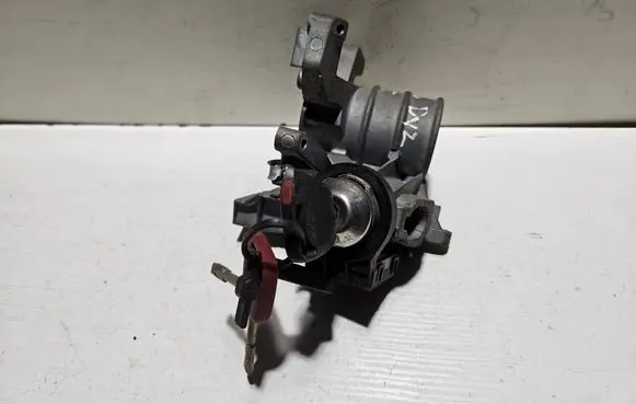 Ford Scorpio Ignition lock P100777