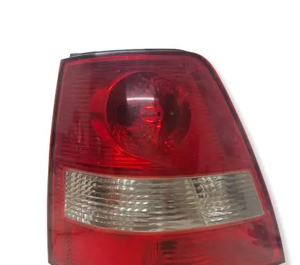 KIA Sorento Rear/tail lights E138362