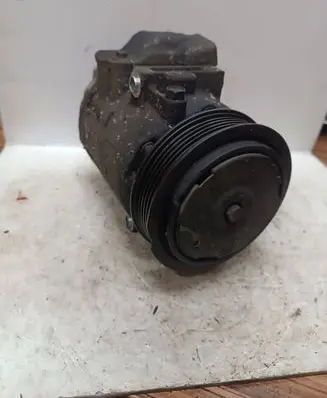 Volkswagen Polo IV 9N3 Air conditioning (A/C) compressor (pump) 6Q0820808D 4471908894R 20071008681