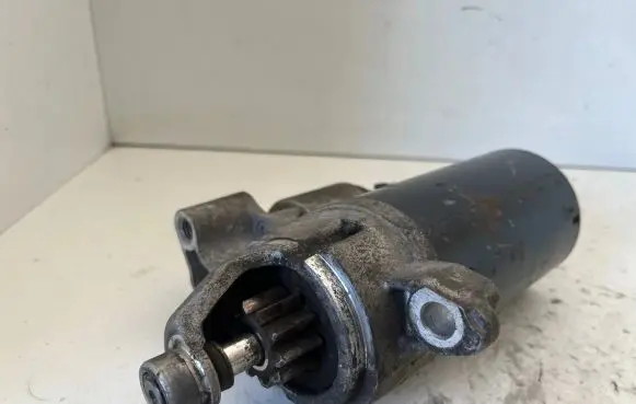 Audi A4 S4 B8 8K Starter motor 03L911021B 20091216 001139019