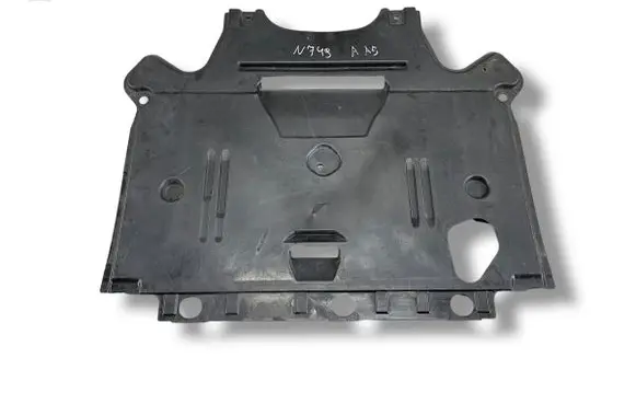 Audi A5 Sportback 8TA Engine splash shield/under tray 8K1863822L 8K2863822L 8F0863822E