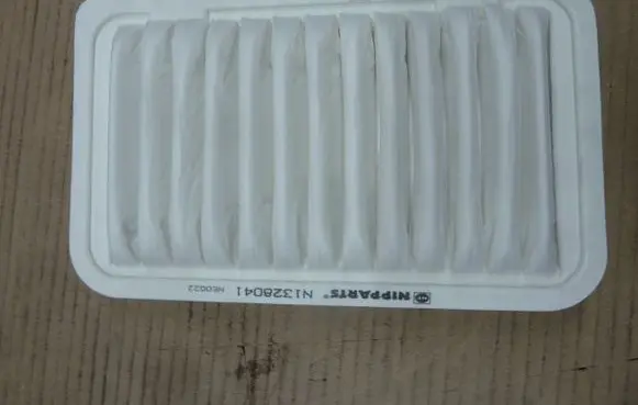 Opel Agila B Air filter N1328041