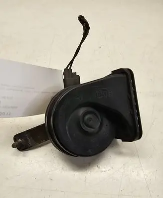 Jaguar XE Horn signal GX7313802AA