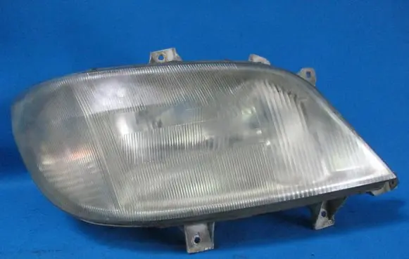 Mercedes-Benz Sprinter W901 W902 W903 W904 Headlight/headlamp