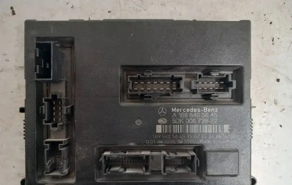 Mercedes-Benz A W169 Comfort/convenience module A1695405645