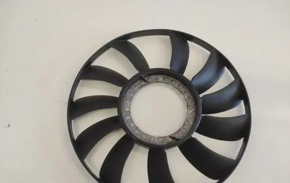 Skoda Superb B5 (3U) Fan impeller 058121301