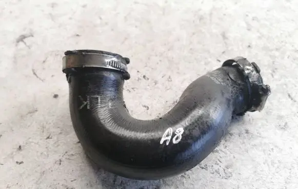 Audi A8 S8 D3 4E Intercooler hose/pipe 4e0145738d