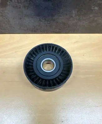 BMW 5 E60 E61 Belt tensioner pulley 2331513