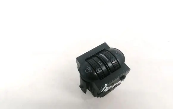 Volkswagen PASSAT B5 Headlight level height control switch 3B0941333C