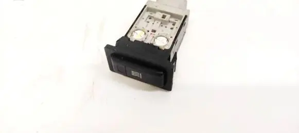 Toyota Avensis T250 Windscreen/window heater switch 153337 153261