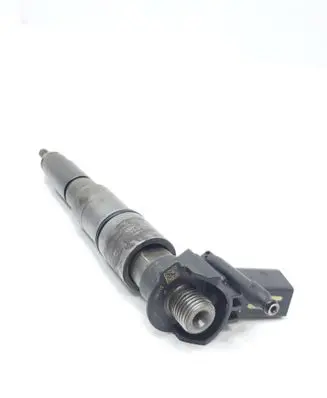BMW 7 E65 E66 Fuel injector 779272103