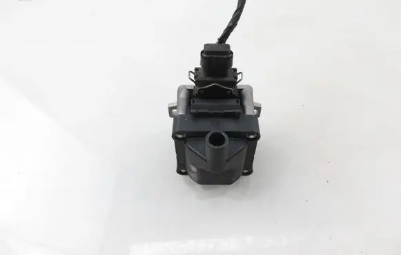 Volkswagen Polo III 6N 6N2 6NF High voltage ignition coil