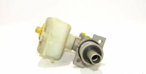 Skoda Octavia Mk1 (1U) Master brake cylinder 21027099