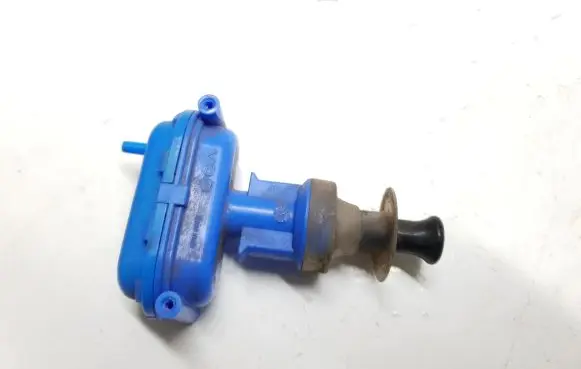 Audi 80 90 S2 B4 Rear lock motor 893862153D