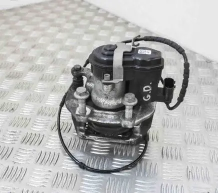 BMW X3 F25 Rear brake caliper