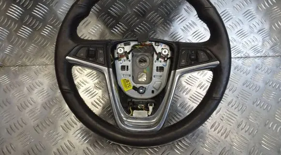 Opel Mokka Steering wheel
