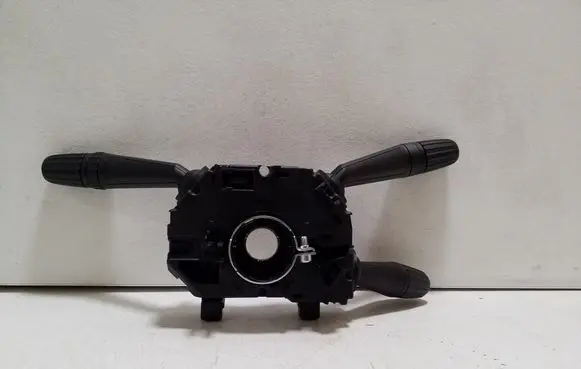 Fiat 500L Wiper turn signal indicator stalk/switch 07355938610