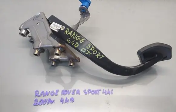 Land Rover Range Rover Sport L320 Brake pedal