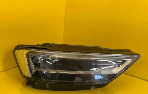 Audi A8 S8 D5 Headlight/headlamp 4N0941034