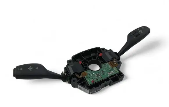 BMW 1 F20 F21 Indicator stalk 9253754