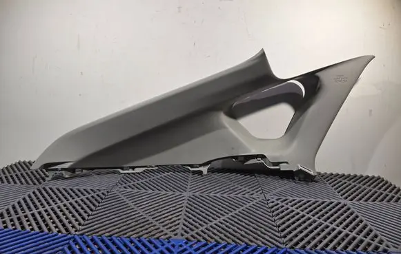 Toyota Prius (XW30) (C) pillar trim 6243047030