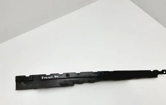Ford Fusion II Fender mounting bracket DS73A02078