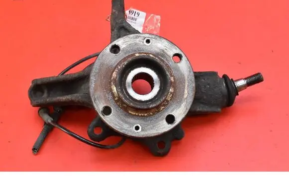 Peugeot 3008 I Front wheel hub spindle knuckle