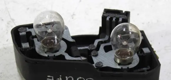 BMW X3 E83 Fog light bulb 6907938