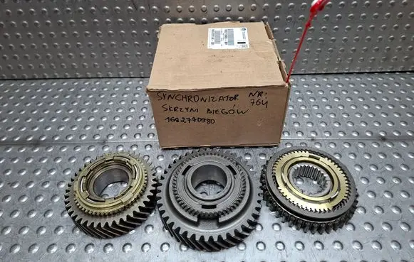 Peugeot Boxer Fifth/5th gear pinion S26336764 1682770980