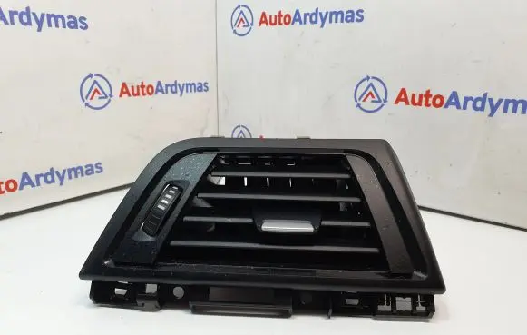 Dashboard side air vent grill/cover trim