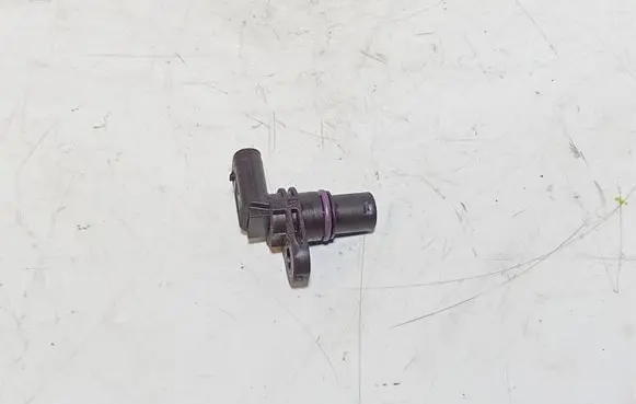 Audi A3 S3 8V Camshaft position sensor 04C907601K